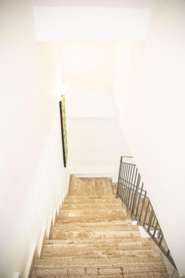 LUXURY VILLA WITH PRIVATE POOL AND PRIVATE GARDENS - Dimora Fanale Altavilla Milicia Esterno foto
