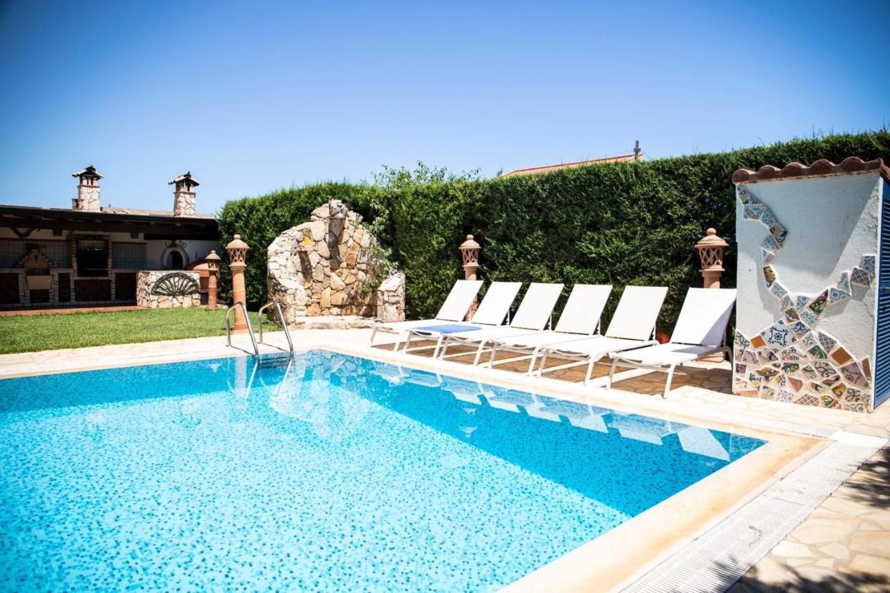 LUXURY VILLA WITH PRIVATE POOL AND PRIVATE GARDENS - Dimora Fanale Altavilla Milicia Esterno foto